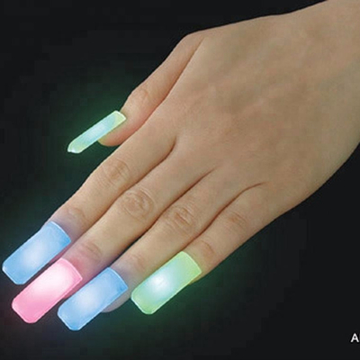 Novidade Light Up Finger Nail em cores assortadas para ocasião de clube noturno 10 * 30 * 10mm