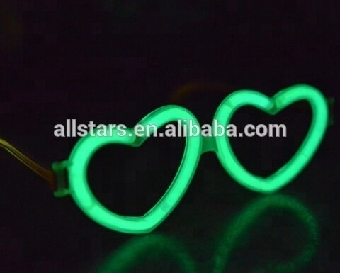 Eventos Celebração Banquetes Não-inflamáveis 8 polegadas Glow Stick Óculos em forma de coração